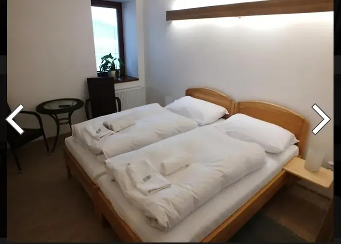 U Koruny Pensjonat Uście nad Łabą